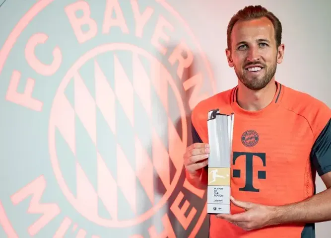 Cầu thủ xuất sắc nhất Bundesliga mùa giải 2024–25